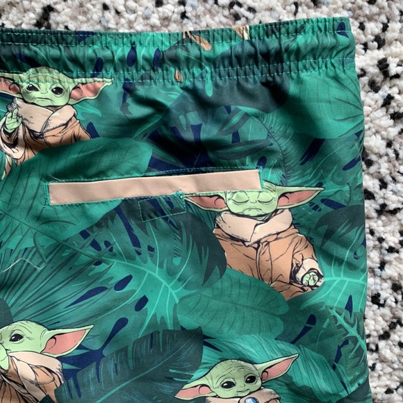 Star Wars Shorts Star Wars Mens Baby Yoda Green Hawaiian Tropical